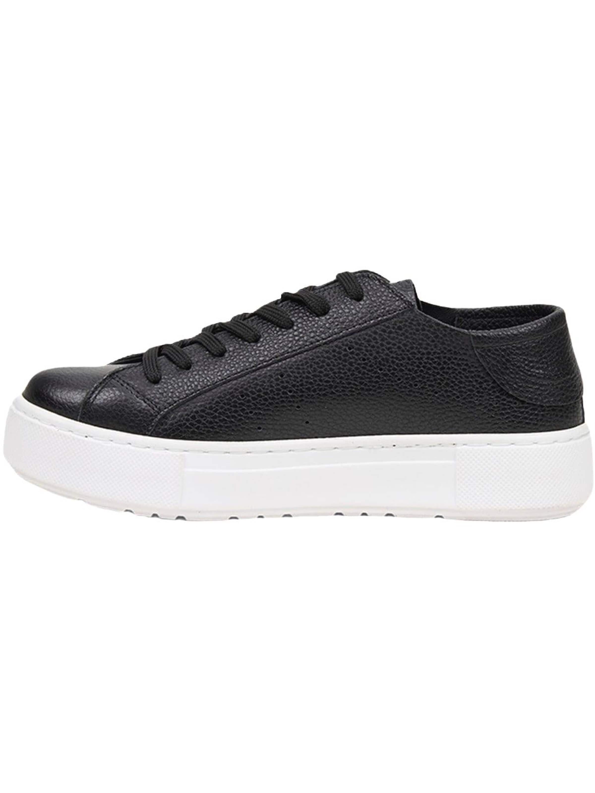 Desa Classic Flats 'Lässige Spitze' in Black