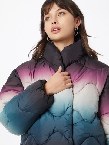 WEEKDAY Zimska jakna | mešane barve barva