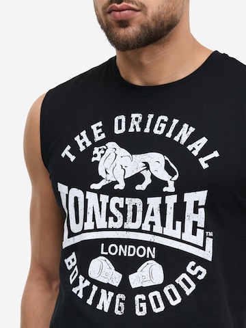 Maglietta 'Boldron' di LONSDALE in nero