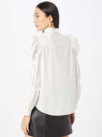 LEVI'S ® Blus 'Zuma Cinched Slv Blouse' i vit