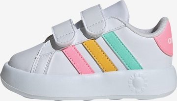 ADIDAS ORIGINALS - Zapatillas deportivas 'Grand Court 2.0' en blanco: frente