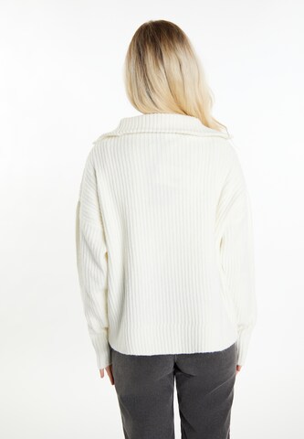 balta DreiMaster Vintage Megztinis 'Incus'