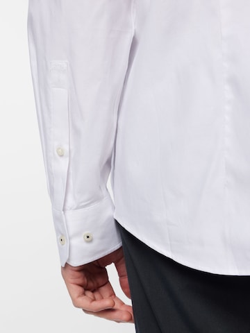 Coupe slim Chemise 'Pai' JOOP! en blanc