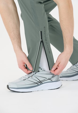 ENDURANCE Regular Sporthose 'THULE ACTIV' in Grün