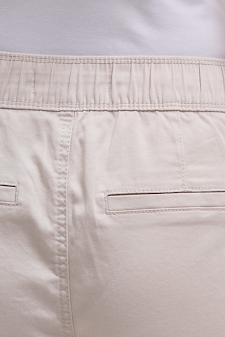 Soccx Loosefit Bermuda CA:YA Relaxed Fit in Beige