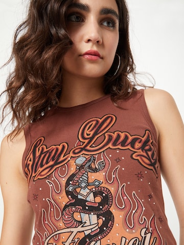 BDG Urban Outfitters Τοπ 'STAY LUCKY' σε καφέ