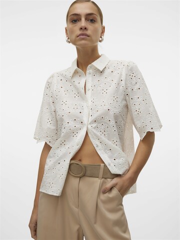 VERO MODA Bluse 'Hay' i hvid