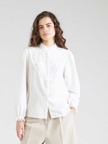 Trendyol Bluse in Weiß: Vorderseite