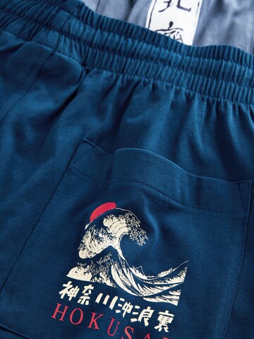 Pijama lungă 'Hokusai' de la Next pe albastru