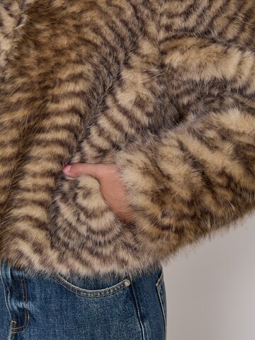 Peppercorn Winterjas 'Peggy' in Bruin