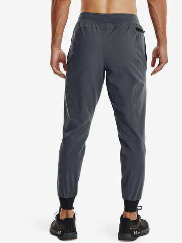UNDER ARMOUR Обычный Спортивные штаны 'Unstoppable' в Серый