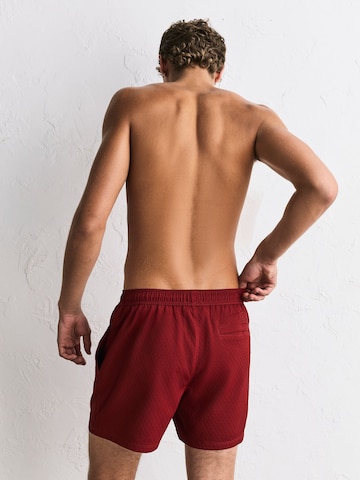 Next - Bermudas en rojo
