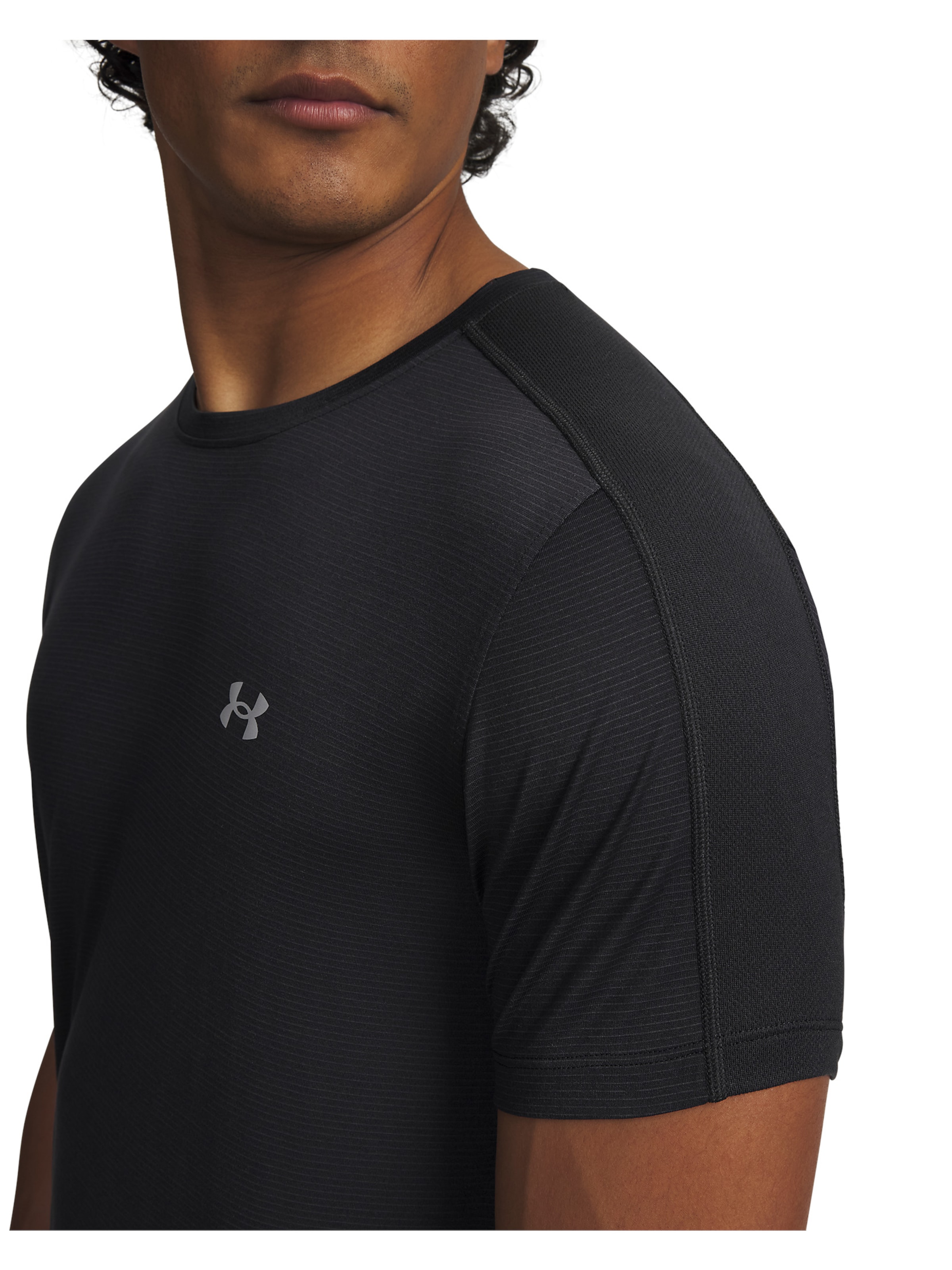UNDER ARMOUR Functioneel shirt 'Velociti' in Zwart