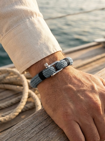 UNIQAL Bracelet 'NERISSA' in Mixed colors