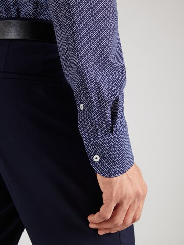 BOSS - Ajuste estrecho Camisa 'HANK' en azul