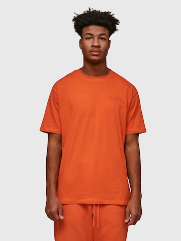 THE ODDS T-Shirt 'Regular Fit T-Shirt/ alphabet' in Orange: Vorderseite