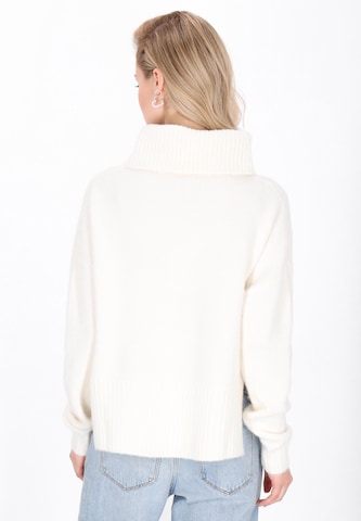 Pull-over MYMO en blanc