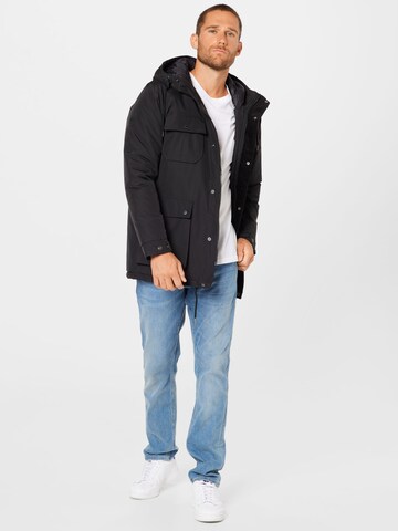 Superdry Winterparka 'Mountain' in Zwart