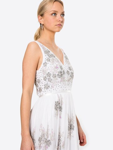 Rochie de seară 'CAMI' de la Maya Deluxe pe alb