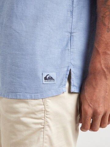 QUIKSILVER Классический крой Функциональная рубашка 'SUNRISE' в Синий