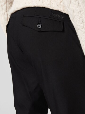 regular Pantaloni con piega frontale 'Eik' di Woodbird in nero