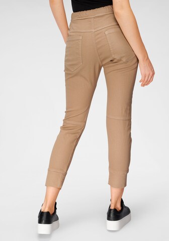 PLEASE Loosefit Jeans in Beige