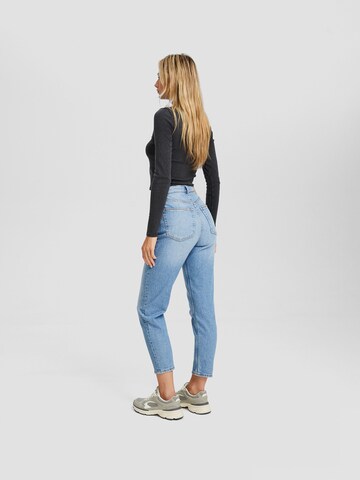 Bershka Regular Jeans in Blau