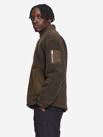 AIGLE Bluza polarowa w kolorze brązowy: bok