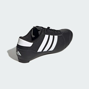 Chaussure de sport 'Heritage Road' ADIDAS PERFORMANCE en noir