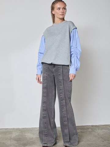 Maglietta ' SabinaCC ' di co'couture in grigio