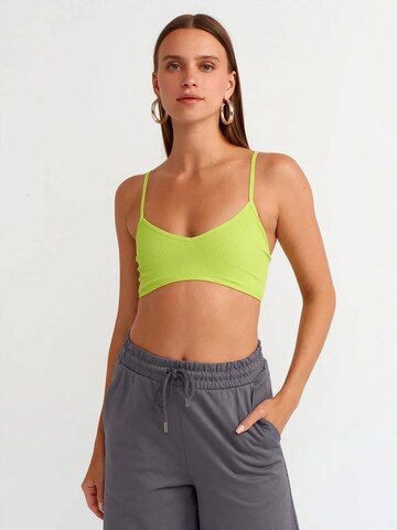 Dilvin Top in Green: front