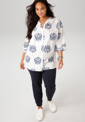 Aniston Tapered Pants in Blue