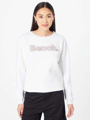 BENCH Sweatshirt 'RAINA' i vit: framsida