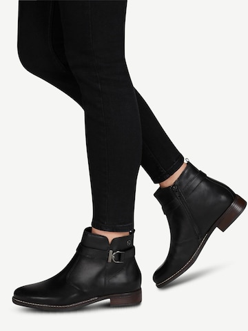 Bottines TAMARIS en noir : devant