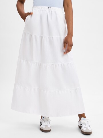 Noisy may Skirt 'Freja' in White: front