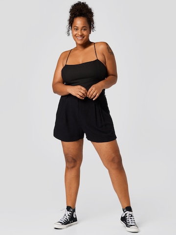 A LOT LESS - Top 'Leandra' en negro