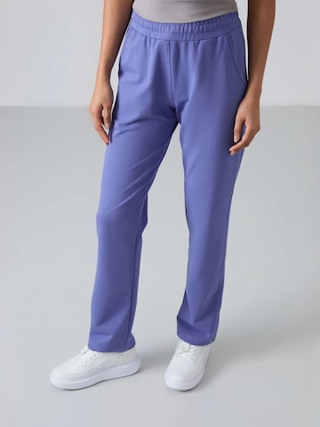Regular Pantalon Tommy Life en violet : devant