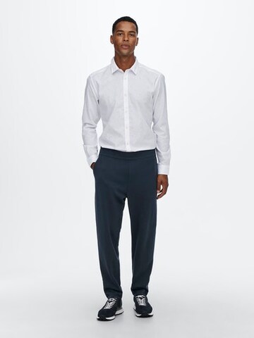 Only & Sons Tapered Nadrág 'Onsrover' - kék