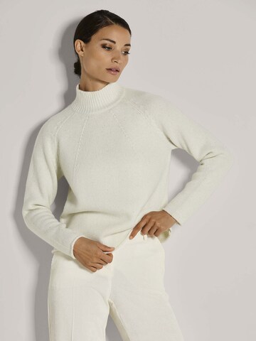 Pull-over MADELEINE en blanc : devant