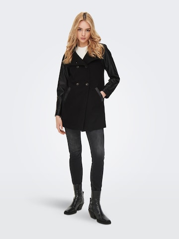 Manteau mi-saison 'EMMA' ONLY en noir