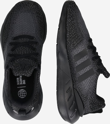 ADIDAS ORIGINALS Sneakers 'Swift Run 22' in Black