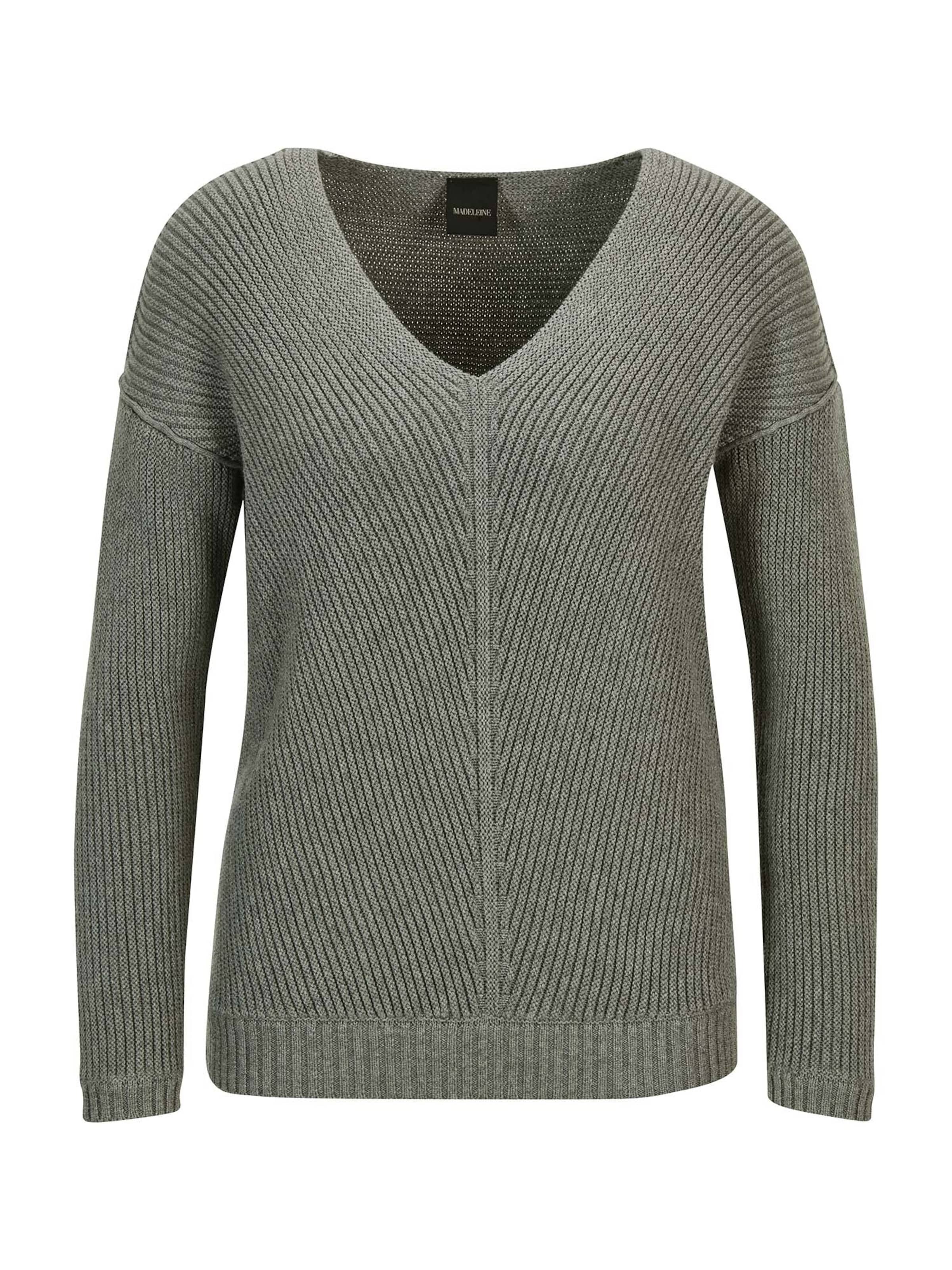 MADELEINE Sweater in Kiwi, Item view