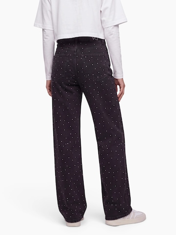 regular Jeans di VERSTIQUE in nero