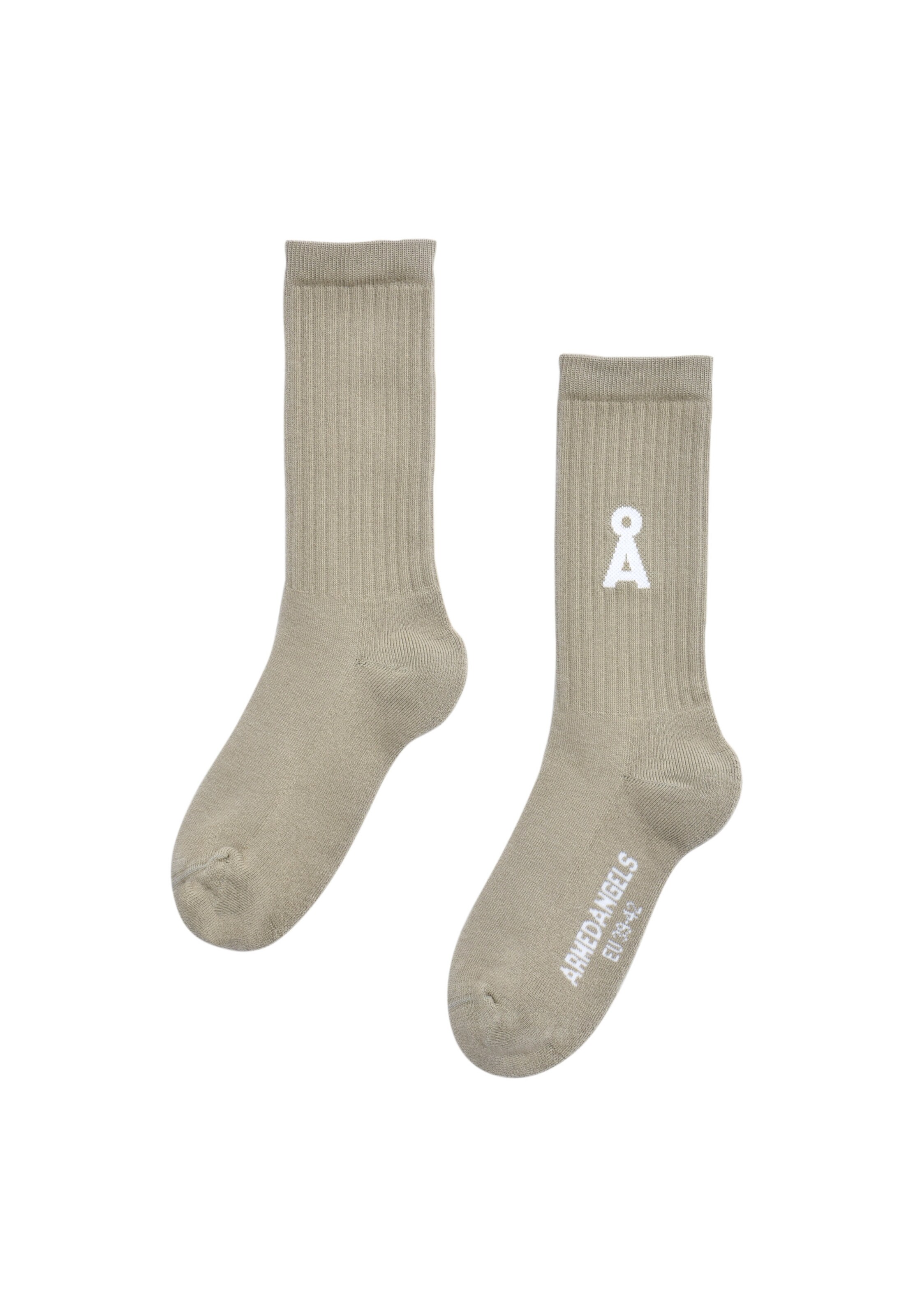 ARMEDANGELS Socks in Green: front