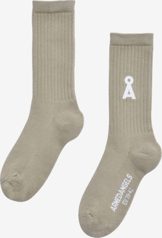 ARMEDANGELS Socks in Green: front