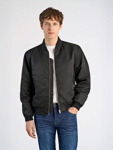 Lindbergh Between-Season Jacket in Black