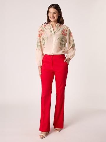 évasé Pantalon à plis Quiosque en rouge