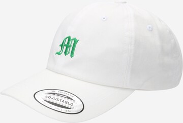 Casquette 'Letter' Urban Classics en blanc : devant