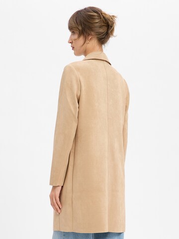 Betty Barclay Blazer in Beige