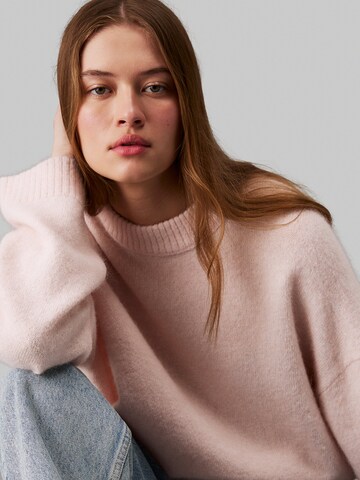 Calvin Klein Jeans Pullover in Beige